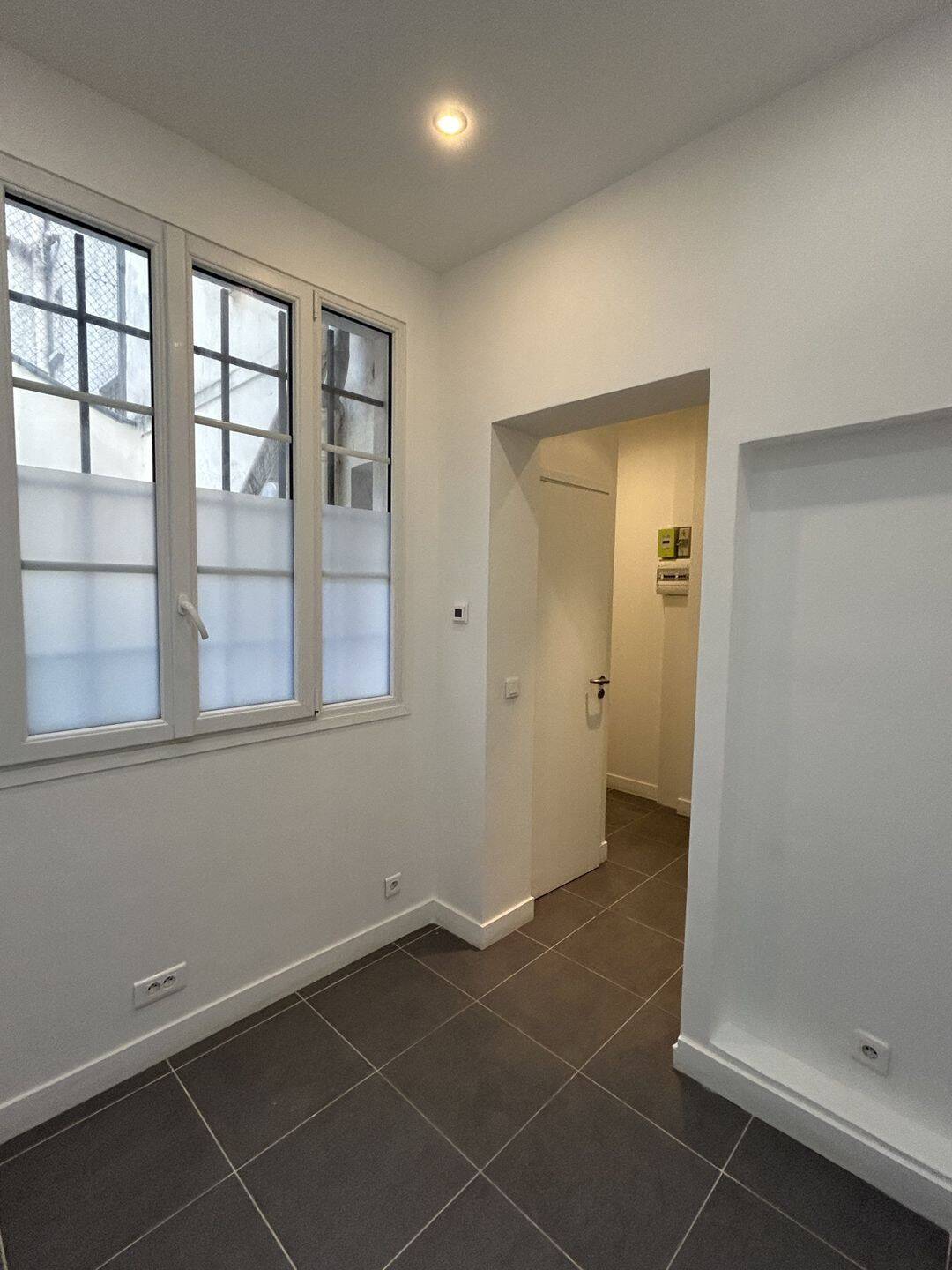 Appartement 1 pièce 10 m² · à Paris 18ème Arrondissement · 10,4 m² · 95 000 €