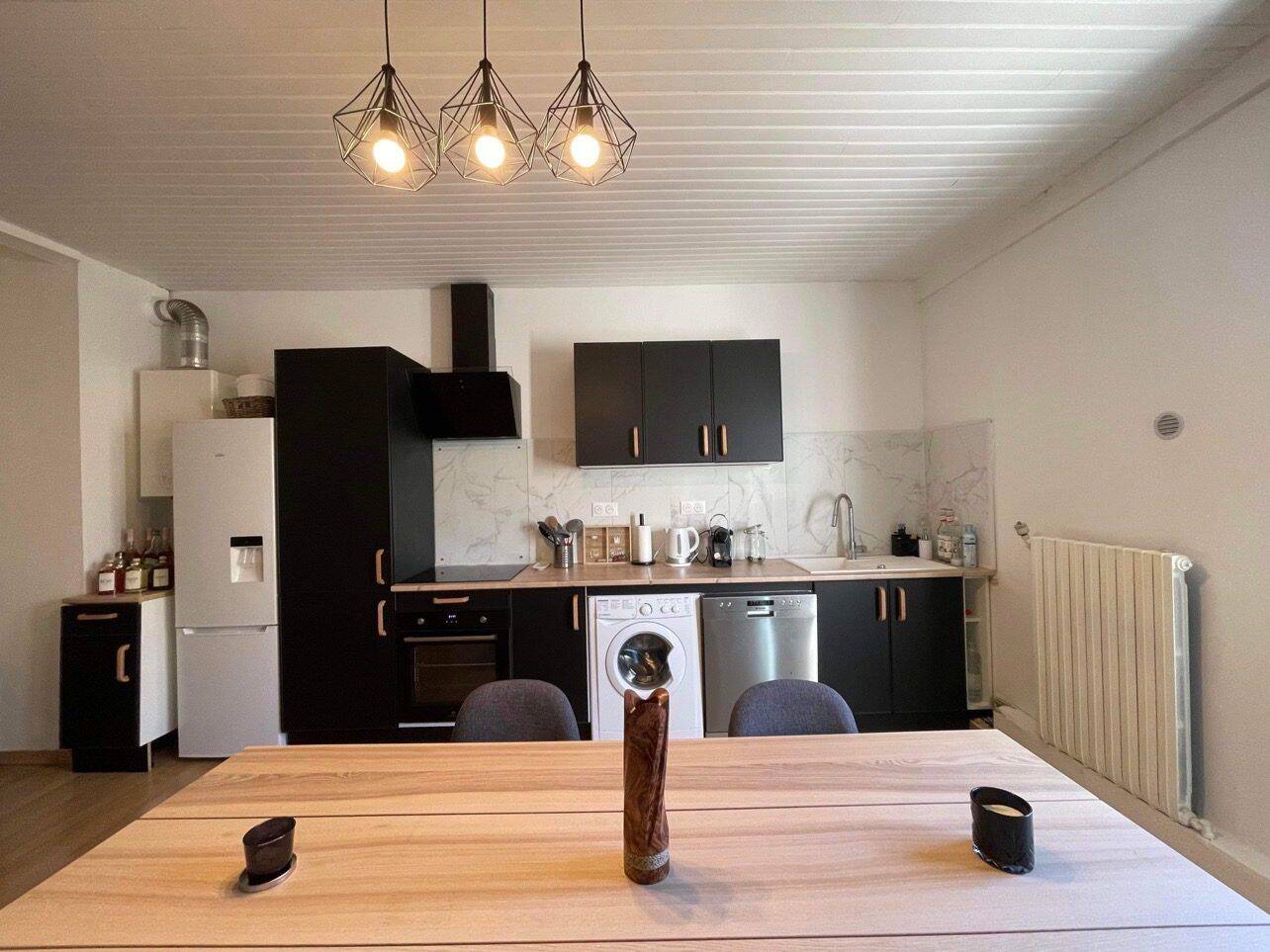 Appartement 5 pièces 95 m² · à Beaucaire · 95 m² · 169 900 €