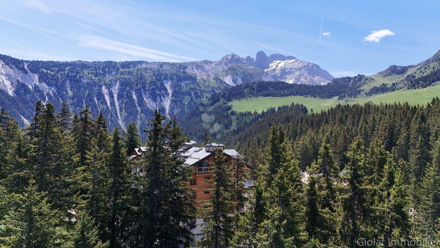 Appartement 5 pièces 111 m² · à Courchevel · 110,7 m² · 2 625 000 €