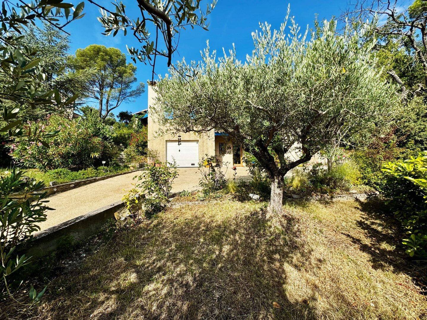 Maison 5 pièces 114 m² · à Peipin · 114 m² · 365 000 €