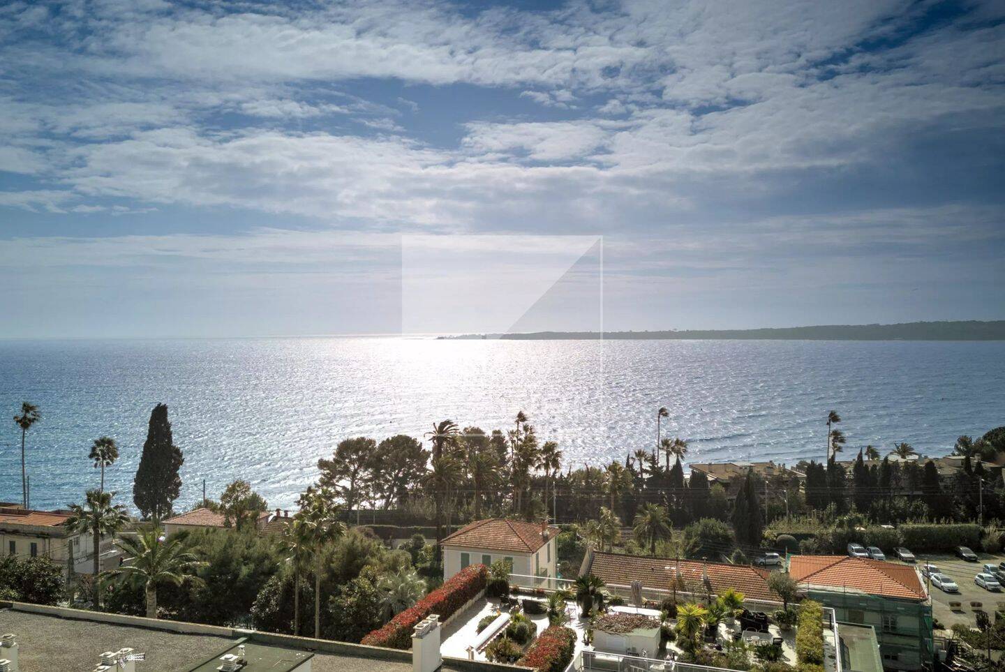 Appartement 4 pièces 96 m² · à Cannes · 95,8 m² · 1 100 000 €