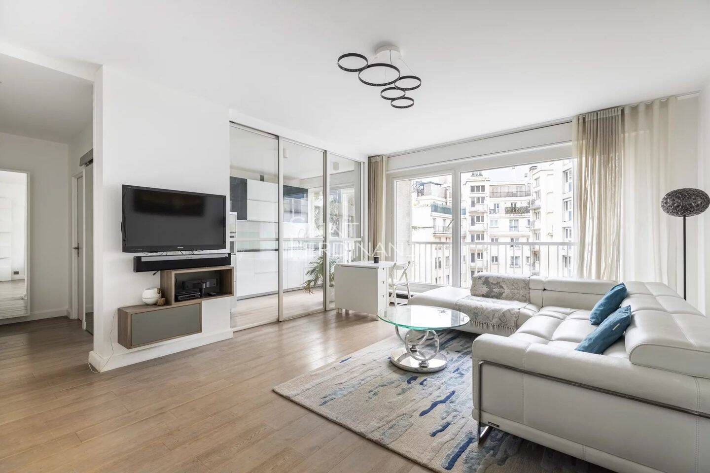 Appartement 2 pièces 57 m² · à Paris 15ème Arrondissement · 56,9 m² · 695 000 €
