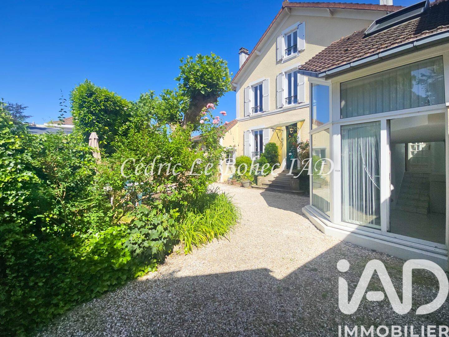 Maison 7 pièces 143 m² · à Beauchamp · 143 m² · 490 000 €