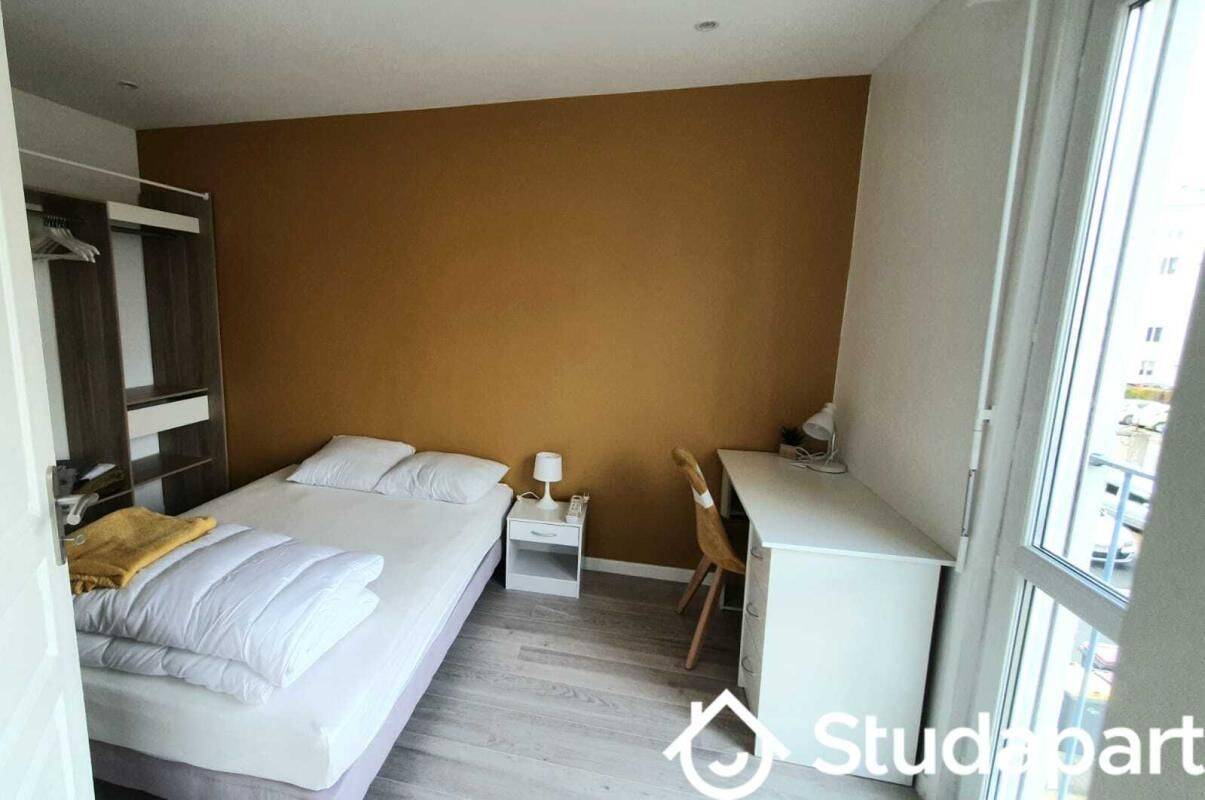 1 pièce 11 m² · à Saint-André-les-Vergers · 11 m² · 390 €/mois