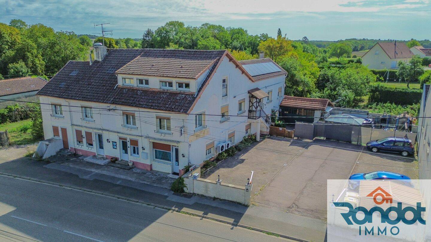 Maison 16 pièces 400 m² · à Orville · 400 m² · 270 000 €