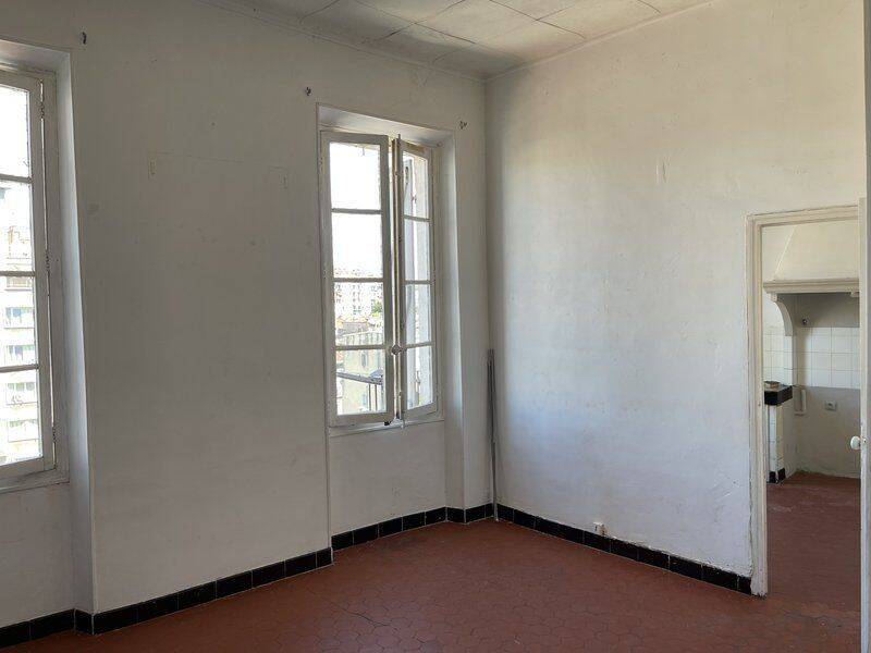 Appartement 3 pièces 60 m² · à Marseille 4ème Arrondissement · 60 m² · 820 €
