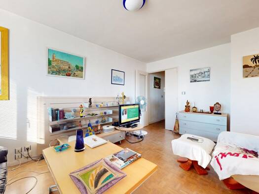 Appartement en viager Bouquet 128 500 € 3 pièces 1 chambre 42,3 m² 10ème étage Saint Barnabé Marseille 12ème arrondissement 13012