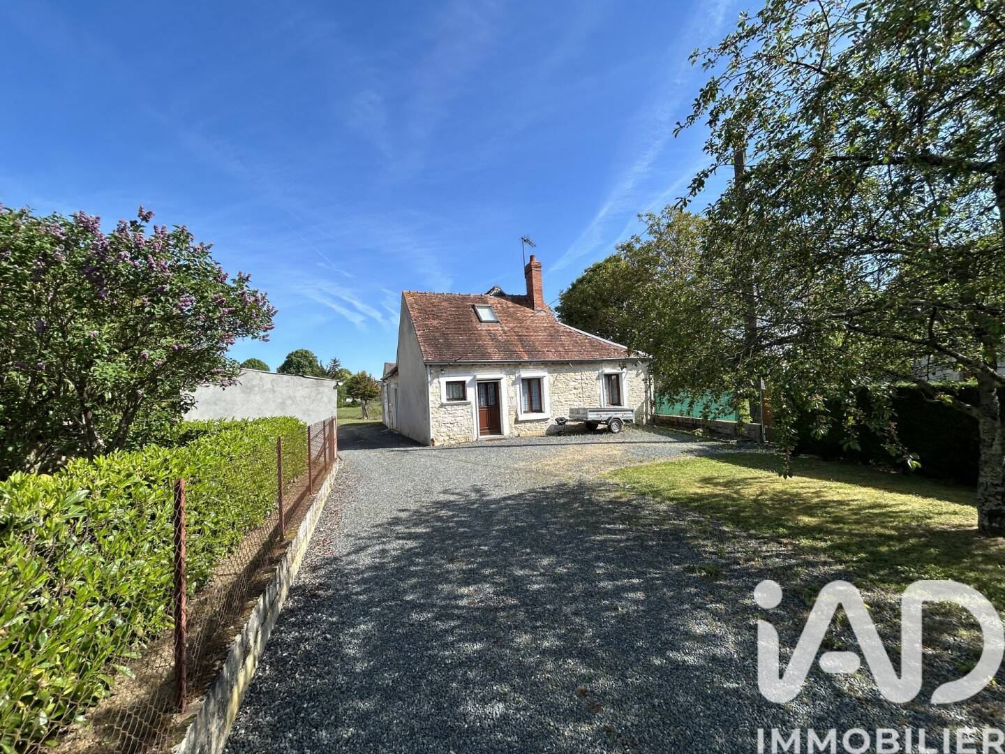 Maison 5 pièces 110 m² · à Vouillon · 110 m² · 120 000 €