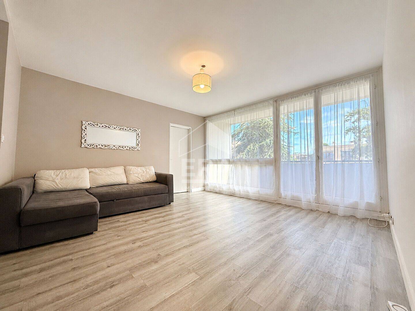 Appartement 2 pièces 52 m² · à Villecresnes · 52 m² · 189 500 €