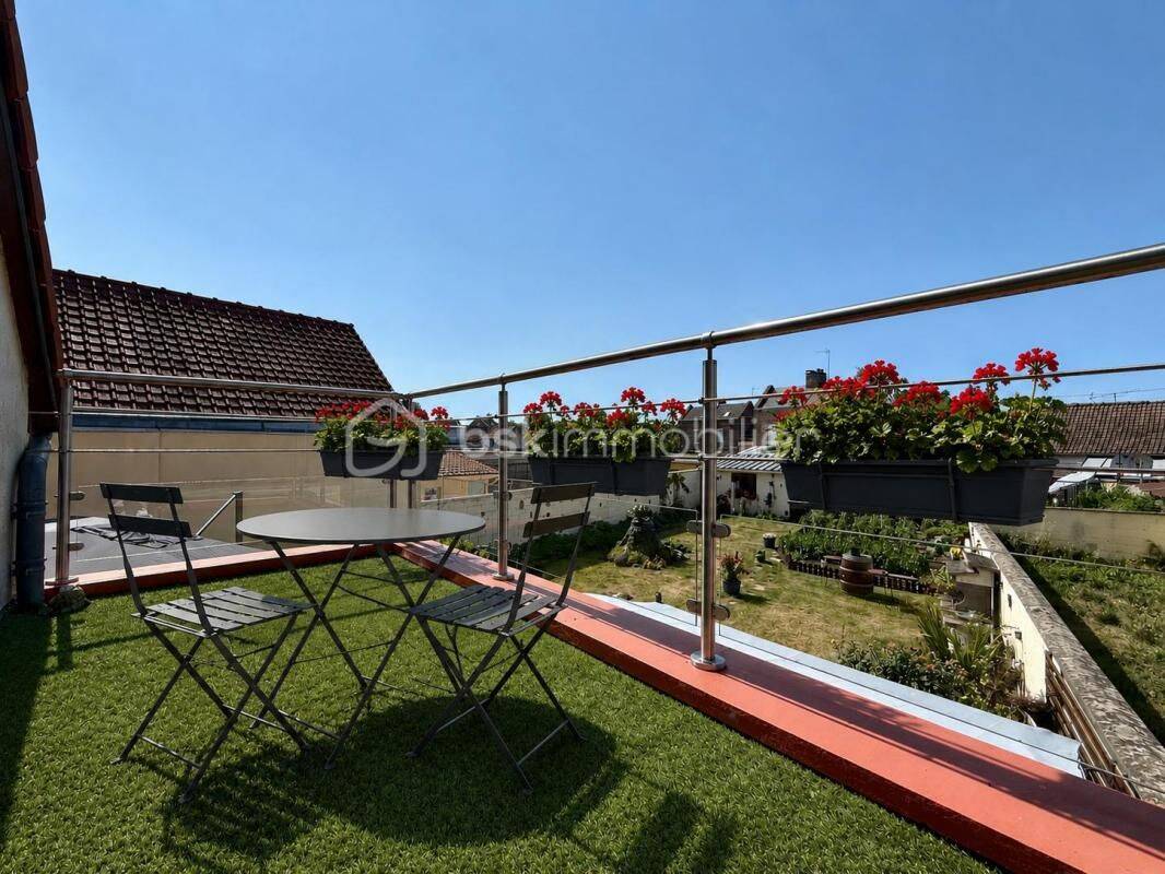 Maison 5 pièces 104 m² · à Amiens · 104 m² · 259 900 €