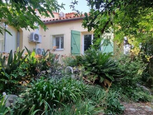 Maison à vendre 429 475 € 5 pièces 4 chambres 153 m² 632 m² de terrain Laroque-des-Albères 66740