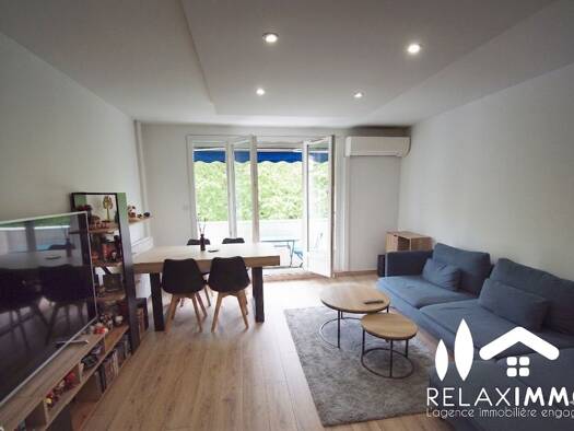 Appartement à vendre 145 000 € 3 pièces 2 chambres 63 m² Étage 3/7 Le Pont-de-Claix 38800