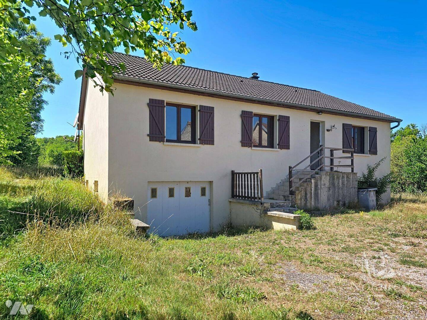 Maison 5 pièces 905 m² · à Brethenay · 905 m² · 91 000 €