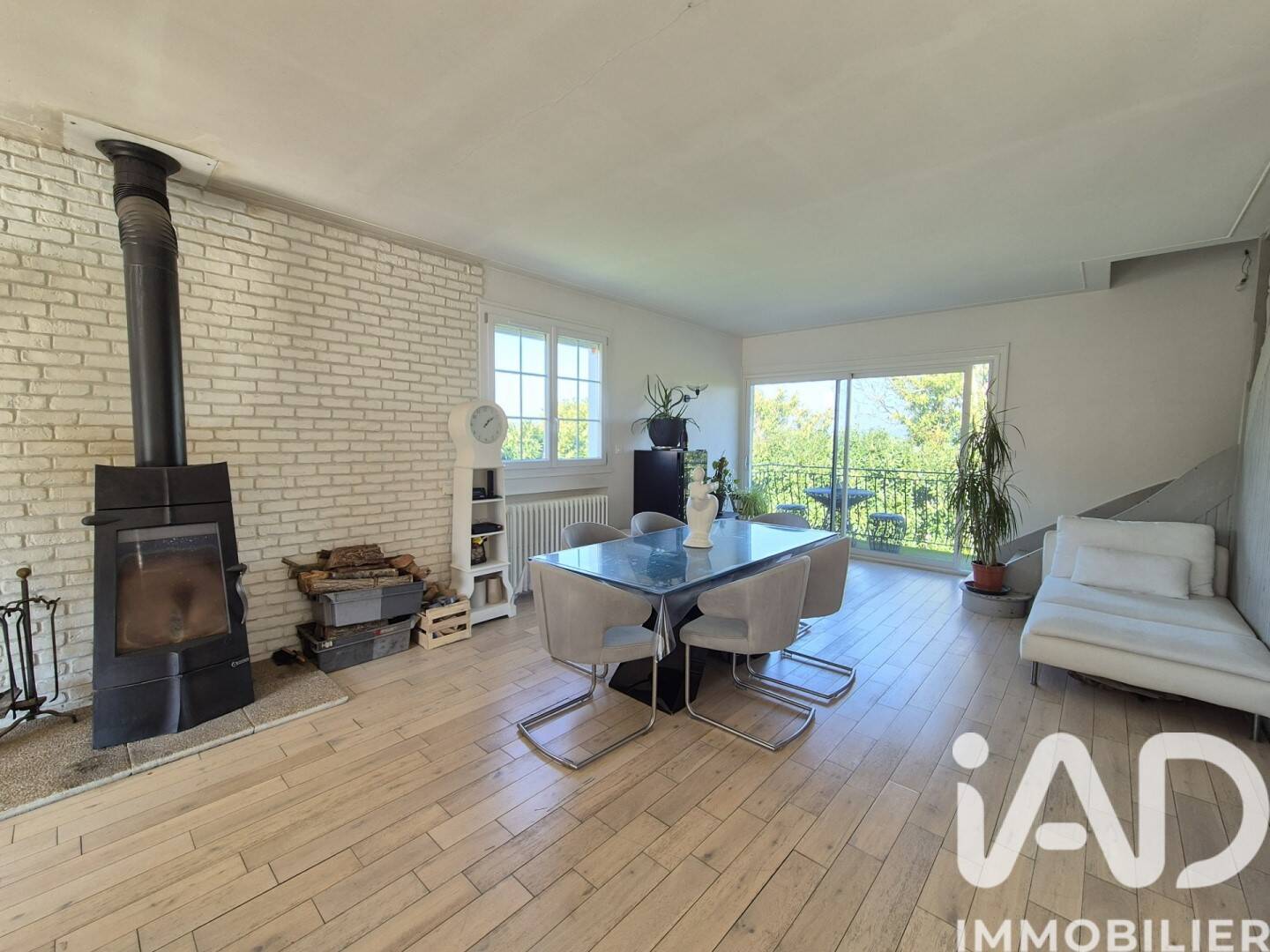 Maison 5 pièces 154 m² · à Cheny · 154 m² · 222 000 €