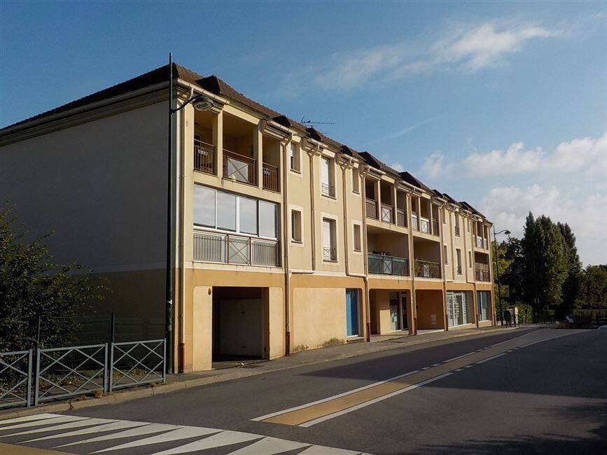 Appartement 1 pièce 29 m² · à Les Clayes-sous-Bois · 29,4 m² · 690 €