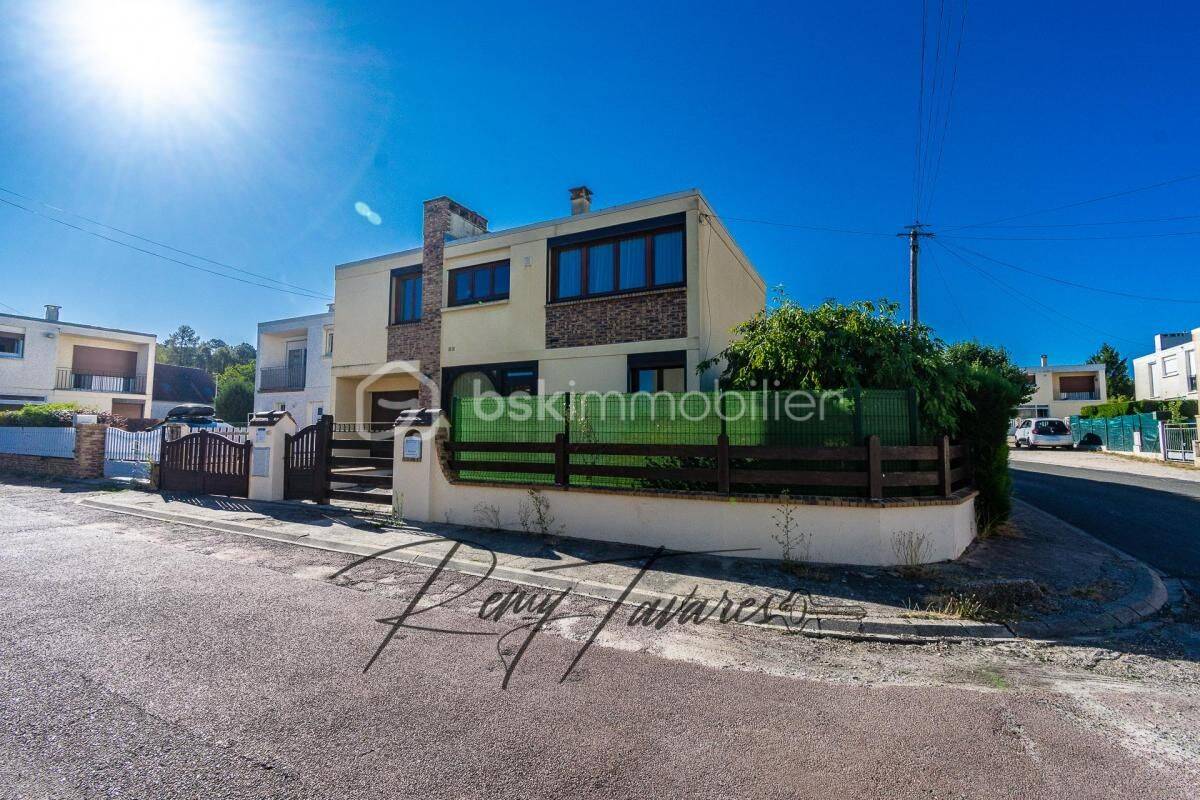 Maison 6 pièces 95 m² · à Darvault · 95 m² · 175 000 €