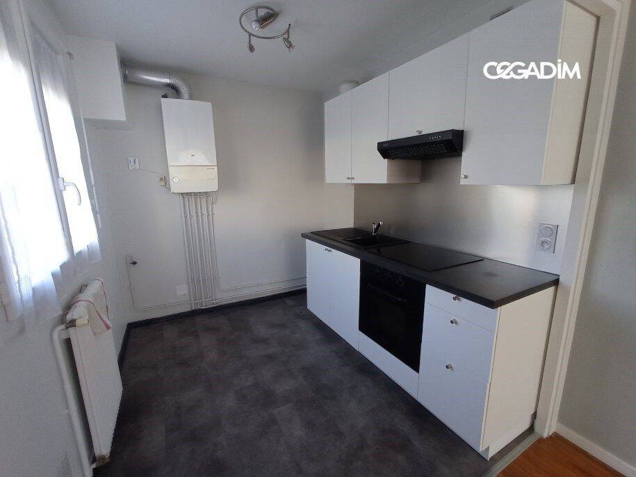 Appartement 1 pièce 28 m² · à Clermont-Ferrand · 27,5 m² · 440 €