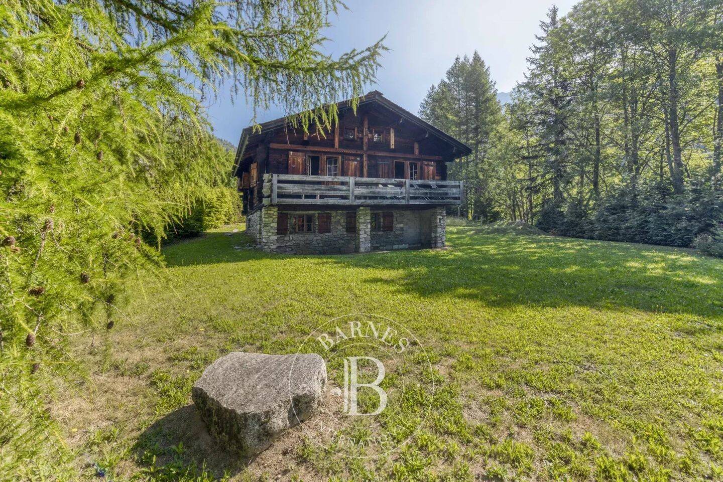Maison 6 pièces 142 m² · à Chamonix-Mont-Blanc · 141,9 m² · 2 950 000 €