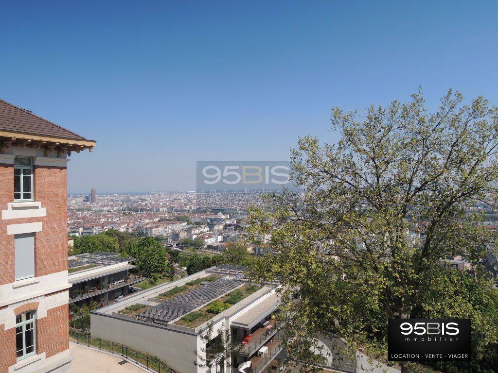Appartement 6 pièces 180 m² · à Lyon 5ème Arrondissement · 180 m² · 3 000 €/mois