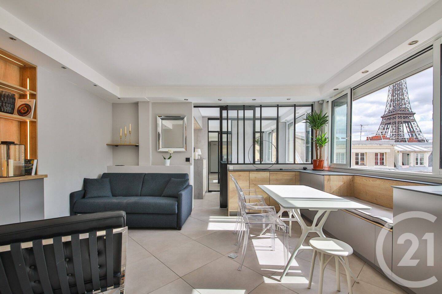 Appartement 2 pièces 37 m² · à Paris 16ème Arrondissement · 37,4 m² · 2 500 €/mois