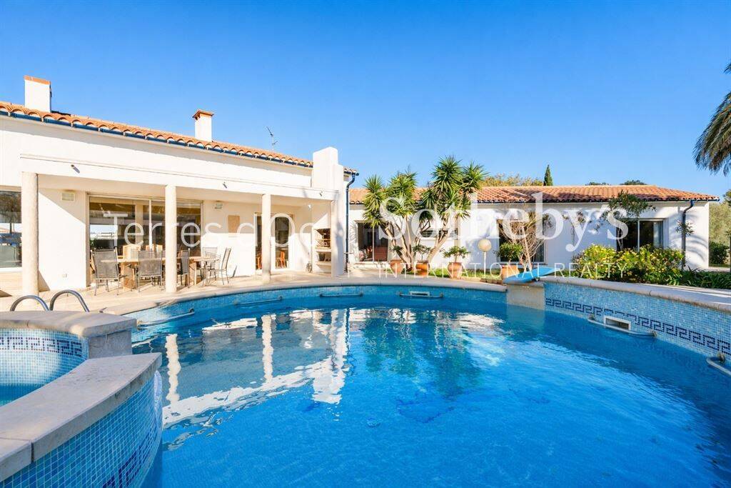 Maison 5 pièces 250 m² · à Perpignan · 250 m² · 1 199 000 €