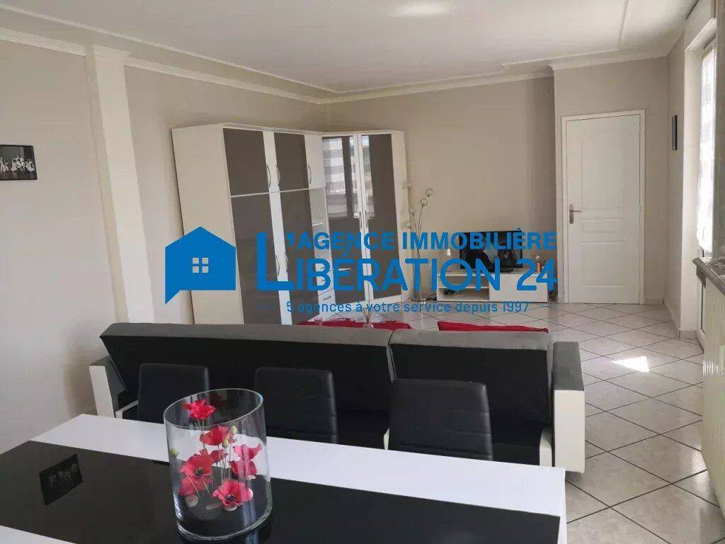 Appartement 3 pièces 83 m² · à Saint-Étienne · 83 m² · 595 €