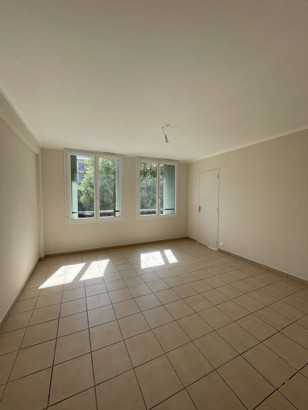 Appartement 3 pièces 59 m² · à Aix-en-Provence · 59,3 m² · 1 150 €