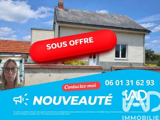 Maison de plain-pied à vendre 95 000 € 4 pièces 2 chambres 92 m² 1 465 m² de terrain Cronat 71140