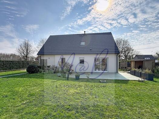 Maison à vendre 357 000 € 6 pièces 4 chambres 104 m² 1 052 m² de terrain Airon-Notre-Dame 62180