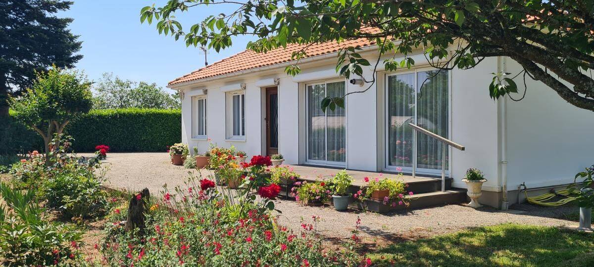 Maison 5 pièces 96 m² · à Machecoul-Saint-Même · 95,5 m² · 219 000 €