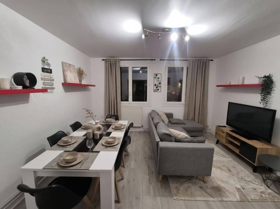 2 pièces 67 m² · à La Rochelle · 67,4 m² · 560 €