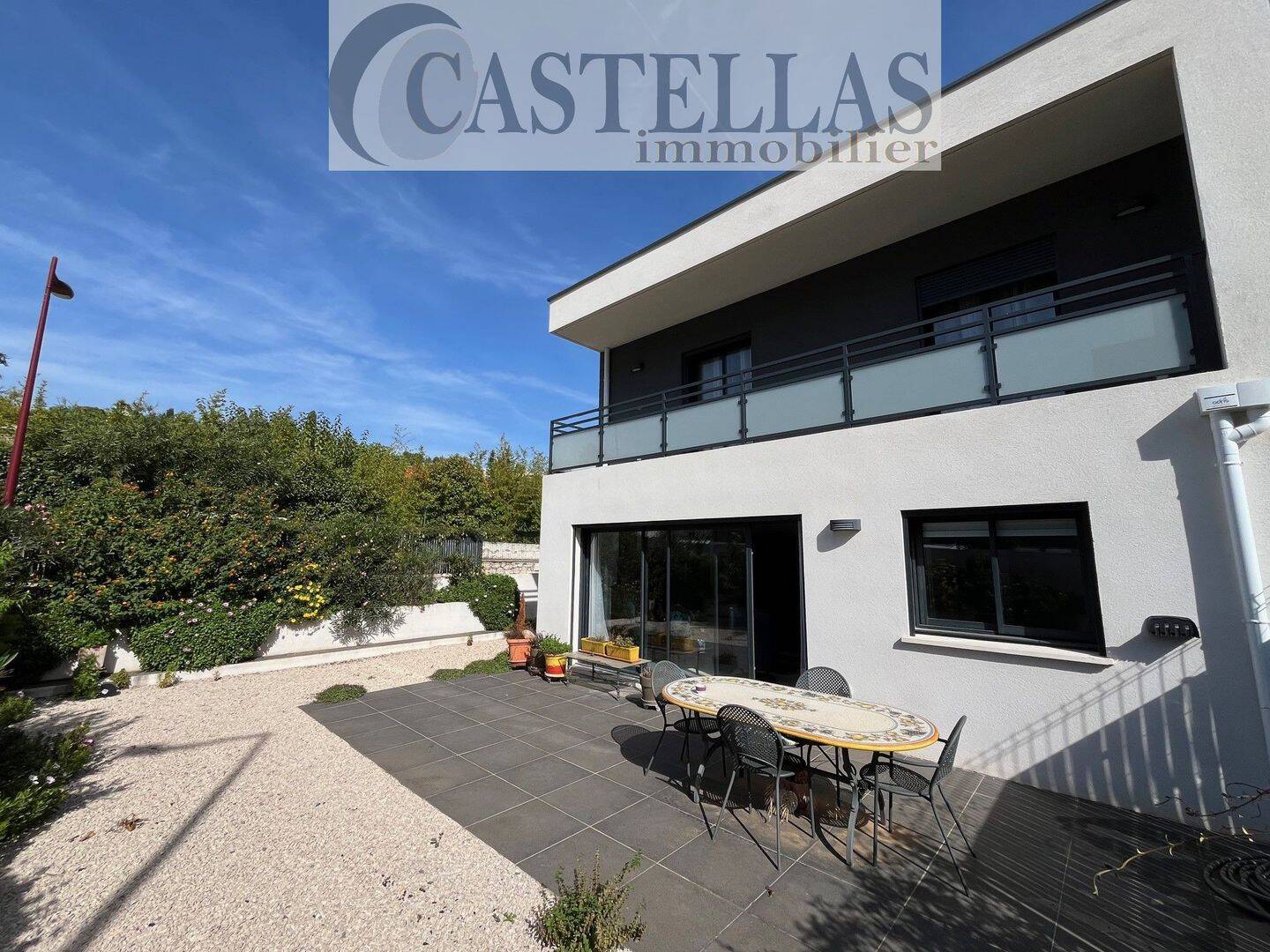 Maison 4 pièces 102 m² · à Carnoux-en-Provence · 102 m² · 550 000 €