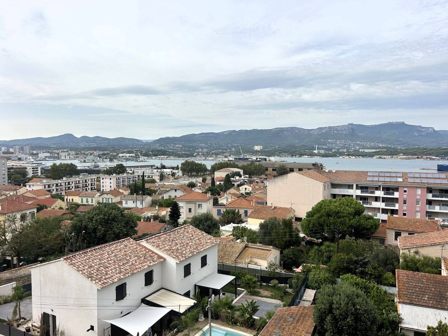 Appartement 4 pièces 80 m² · à La Seyne-sur-Mer · 80 m² · 255 000 €