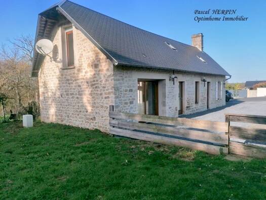 Maison à vendre 184 000 € 3 pièces 1 chambre 96 m² 665 m² de terrain Juaye-Mondaye 14250