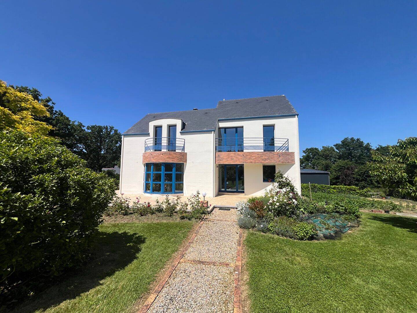 Maison 6 pièces 160 m² · à Saint-Julien-de-Vouvantes · 160 m² · 259 800 €