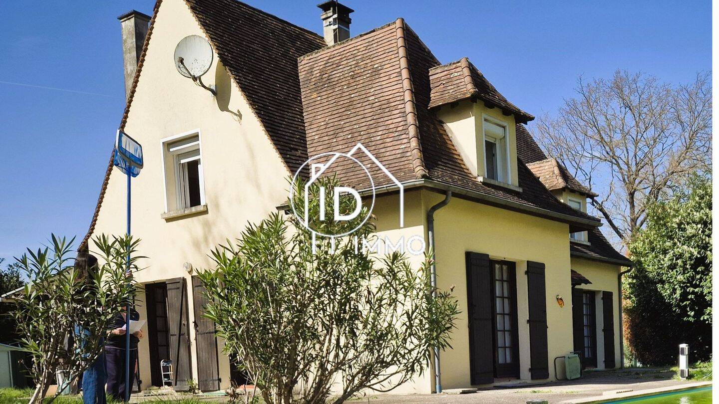 Maison 6 pièces 113 m² · à Saint-Martial-d'Artenset · 113 m² · 252 000 €
