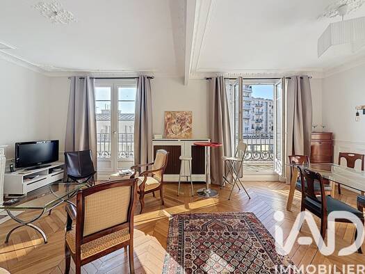 Appartement à vendre 879 000 € 3 pièces 2 chambres 76 m² Étage 6/6 Auteuil Sud Paris 16ème arrondissement 75016