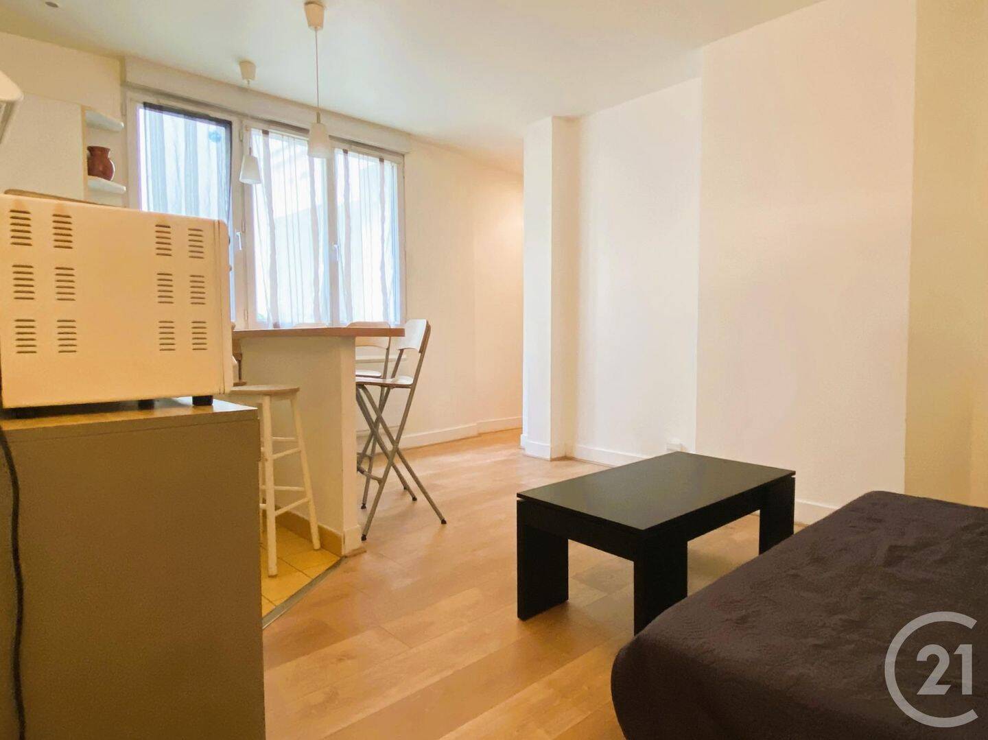 Appartement 2 pièces 37 m² · à Paris 10ème Arrondissement · 37,4 m² · 1 250 €/mois