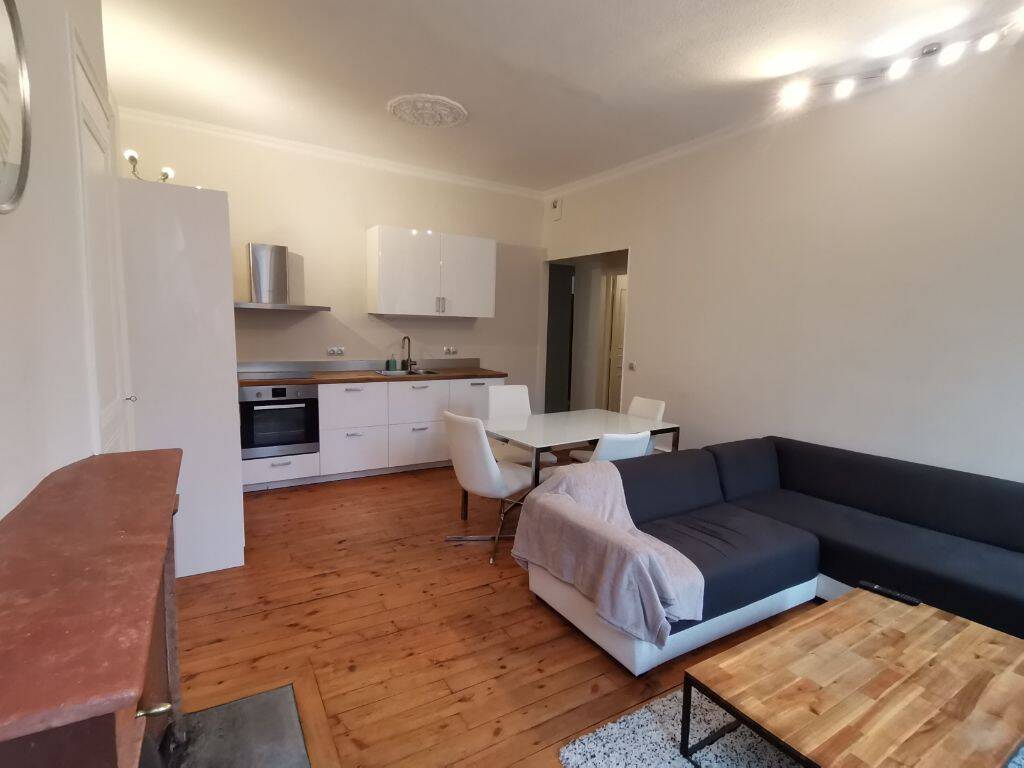 Appartement 5 pièces 89 m² · à Saint-Étienne · 89 m² · 660 €/mois