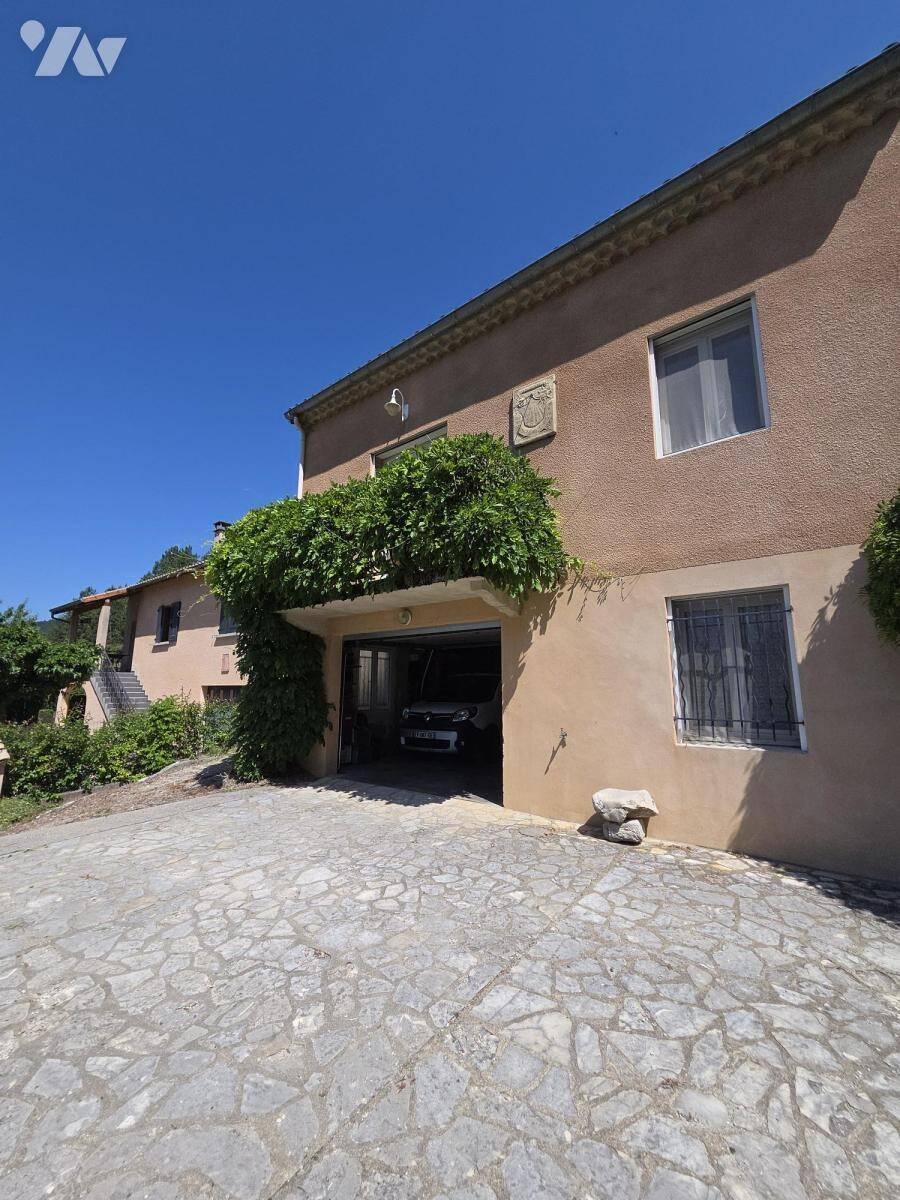 Maison 1 pièce 222 m² · à Châtillon-en-Diois · 222 m² · 320 000 €