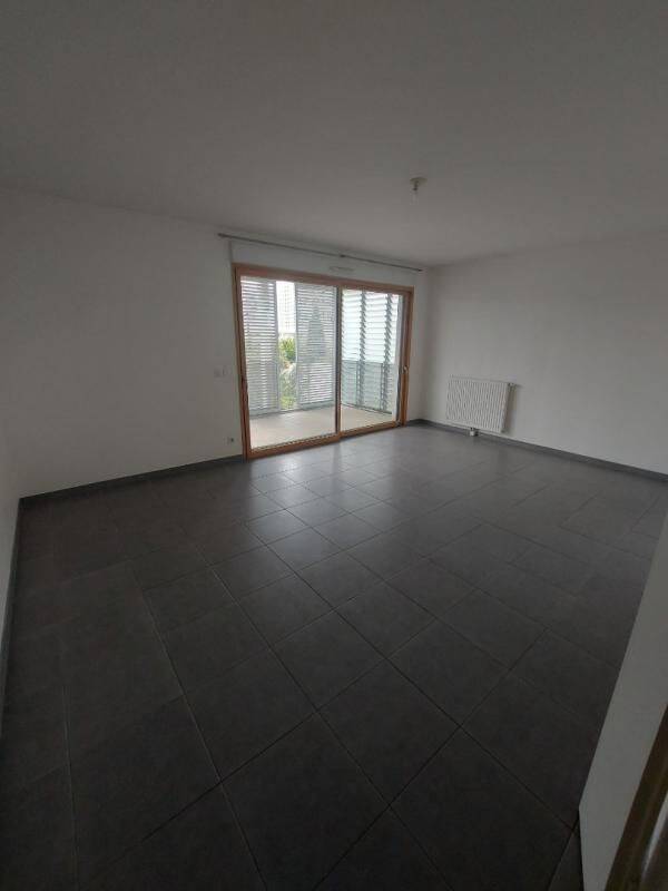 Appartement 4 pièces 106 m² · à Lormont · 106 m² · 1 185 €