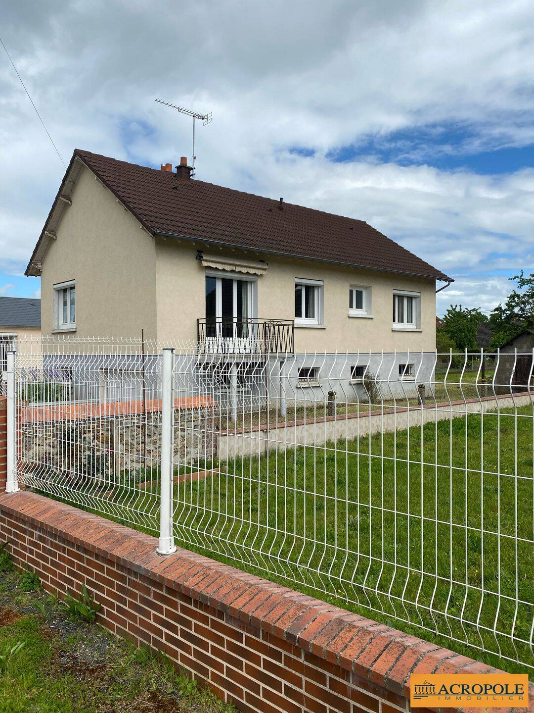 Maison 4 pièces 77 m² · à Poilly-lez-Gien · 76,5 m² · 117 000 €