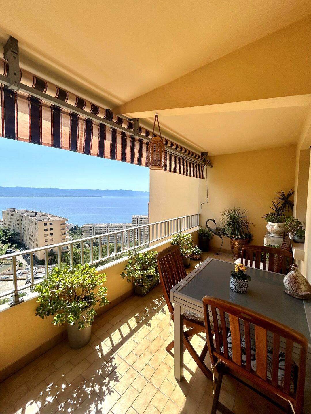 Appartement 3 pièces 75 m² · à Ajaccio · 75 m² · 395 000 €