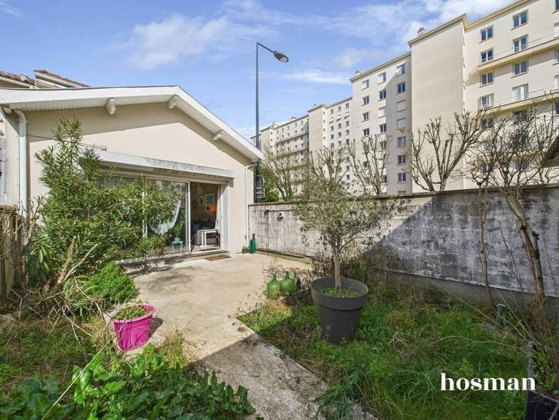 Maison à vendre 415 000 € 5 pièces 2 chambres 96 m² 153 m² de terrain Caudéran-Barrière Judaïque Bordeaux 33200