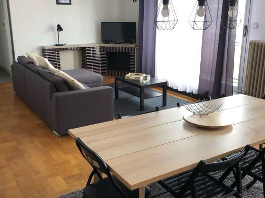 Appartement à louer 870 € 5 pièces 3 chambres 97 m² Étage 1/1 L'Omelon-La Belle Étoile Châteauroux 36000