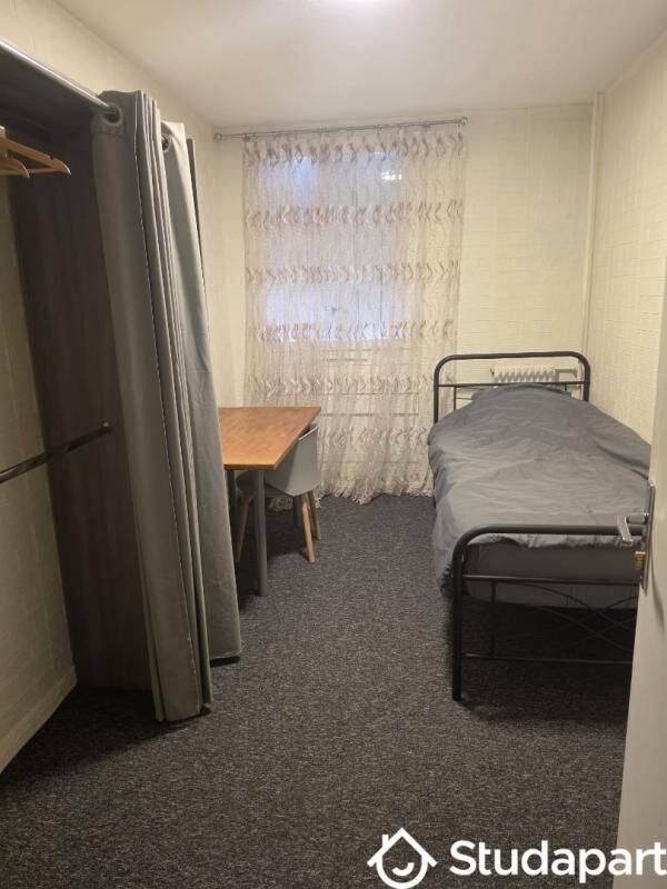 1 pièce 9 m² · à Talence · 9 m² · 550 €