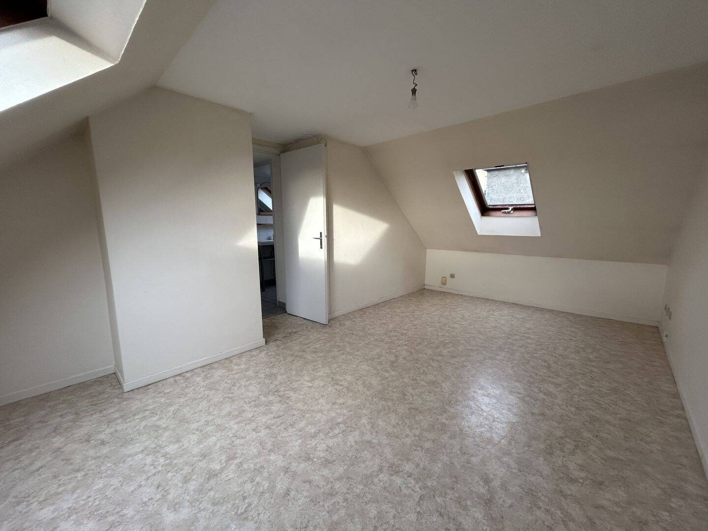 Appartement 1 pièce 36 m² · à Reims · 36,4 m² · 485 €