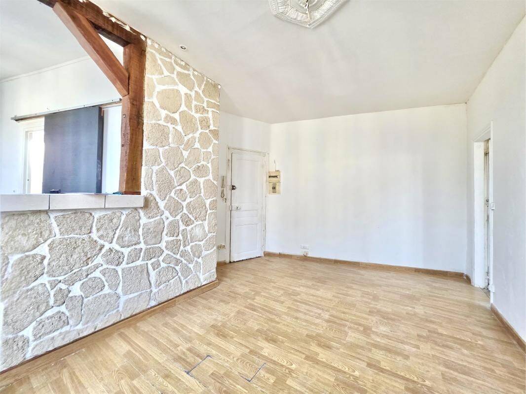 Appartement 3 pièces 42 m² · à Soissons · 42 m² · 59 000 €