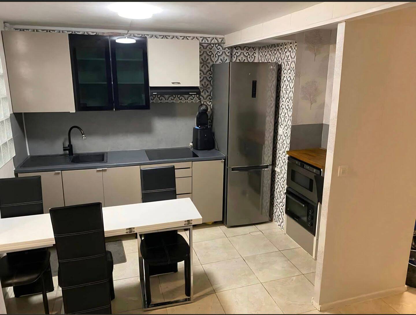 Appartement 5 pièces 65 m² · à Mantes-la-Ville · 65 m² · 450 €