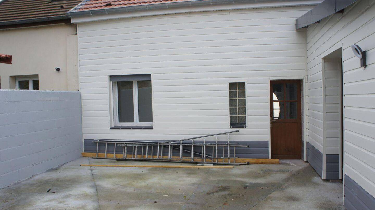Maison 3 pièces 88 m² · à Nesle · 88 m² · 834 €/mois